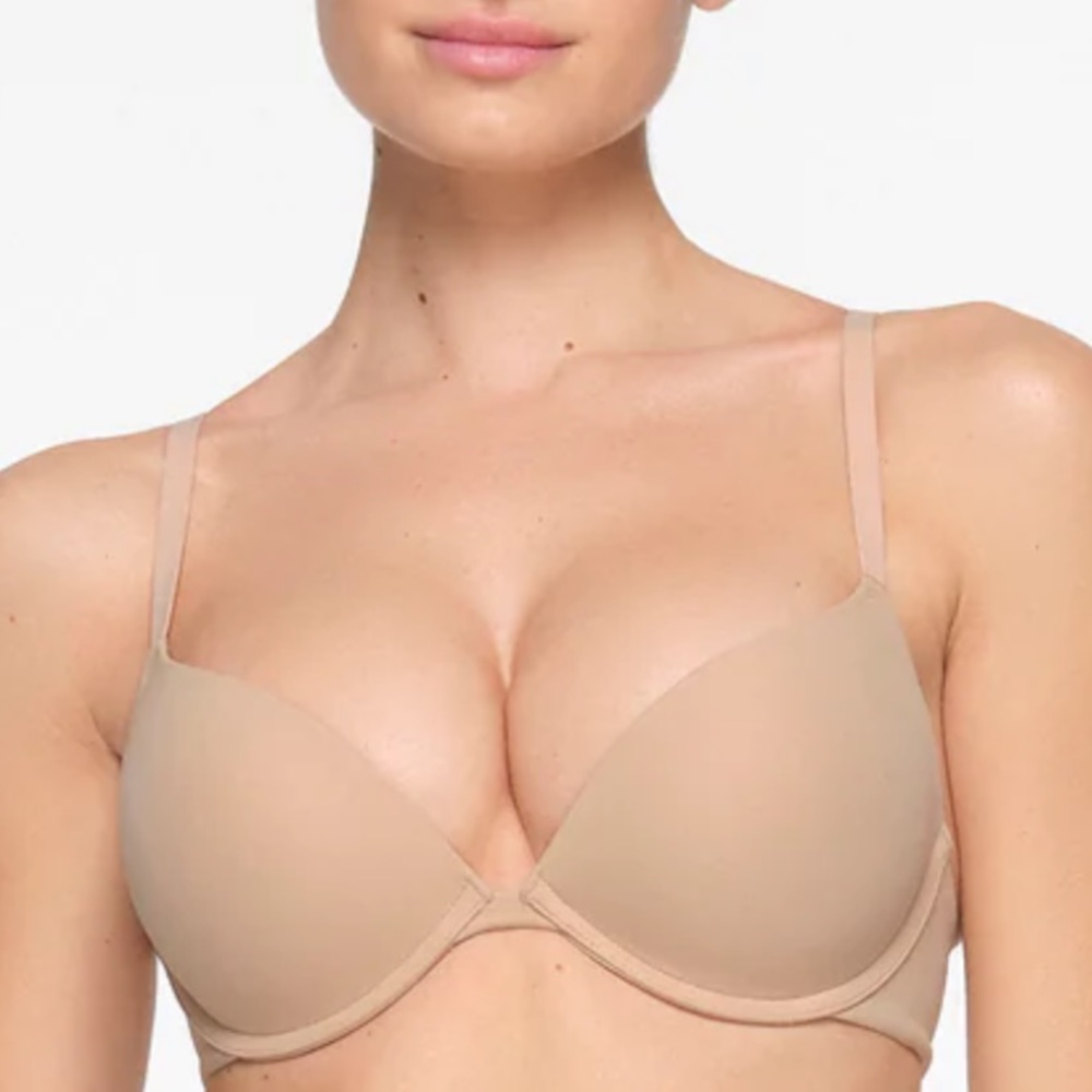 NWT SKIMS Fits Everybody Push-Up Bra  36 DDDD